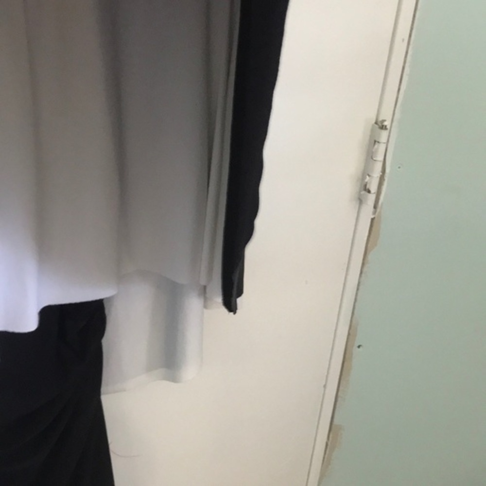 Lauren Ralph Lauren cape style dress - Picture 5 of 8